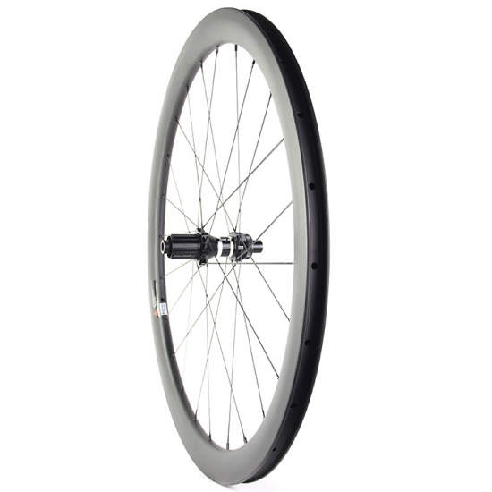 lightcarbon best disc road bake wheels